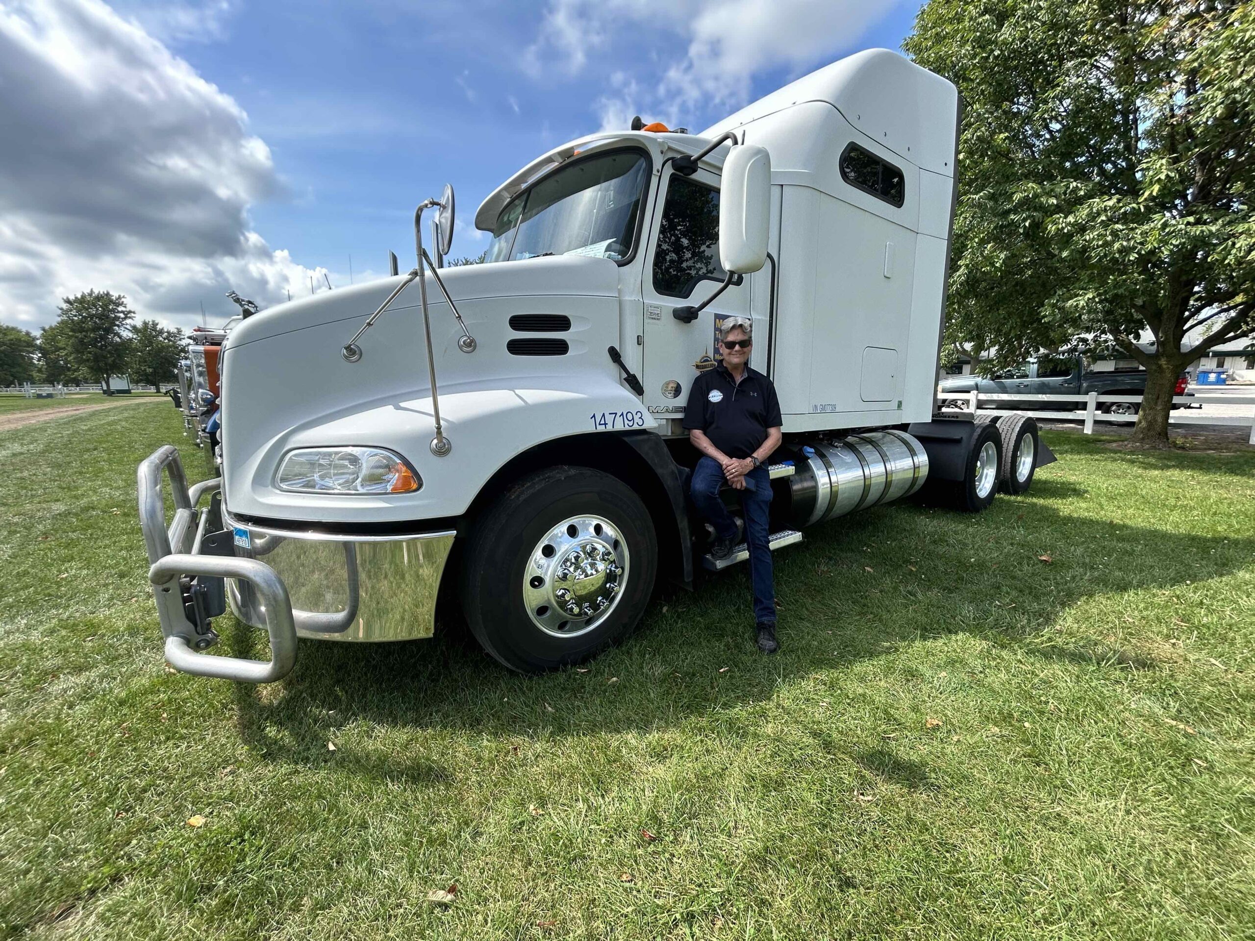 Succeed as an Owner-Operator with Medallion Transport