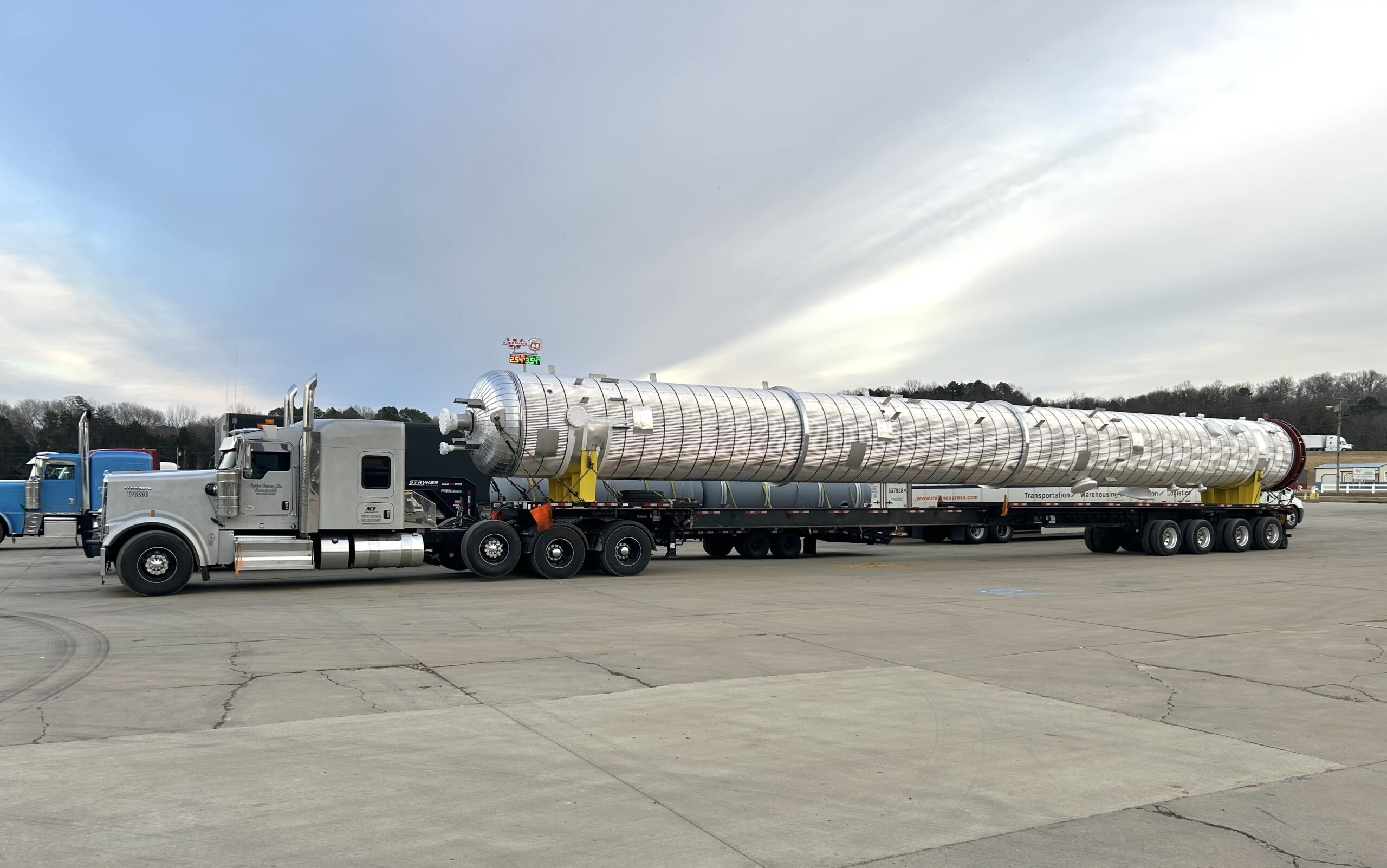 Specialized heavy haul transport - Medallion Transport